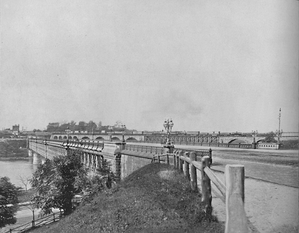 Girard Avenue Bridge, Philadelphia, ca. 1897 door Unbekannt