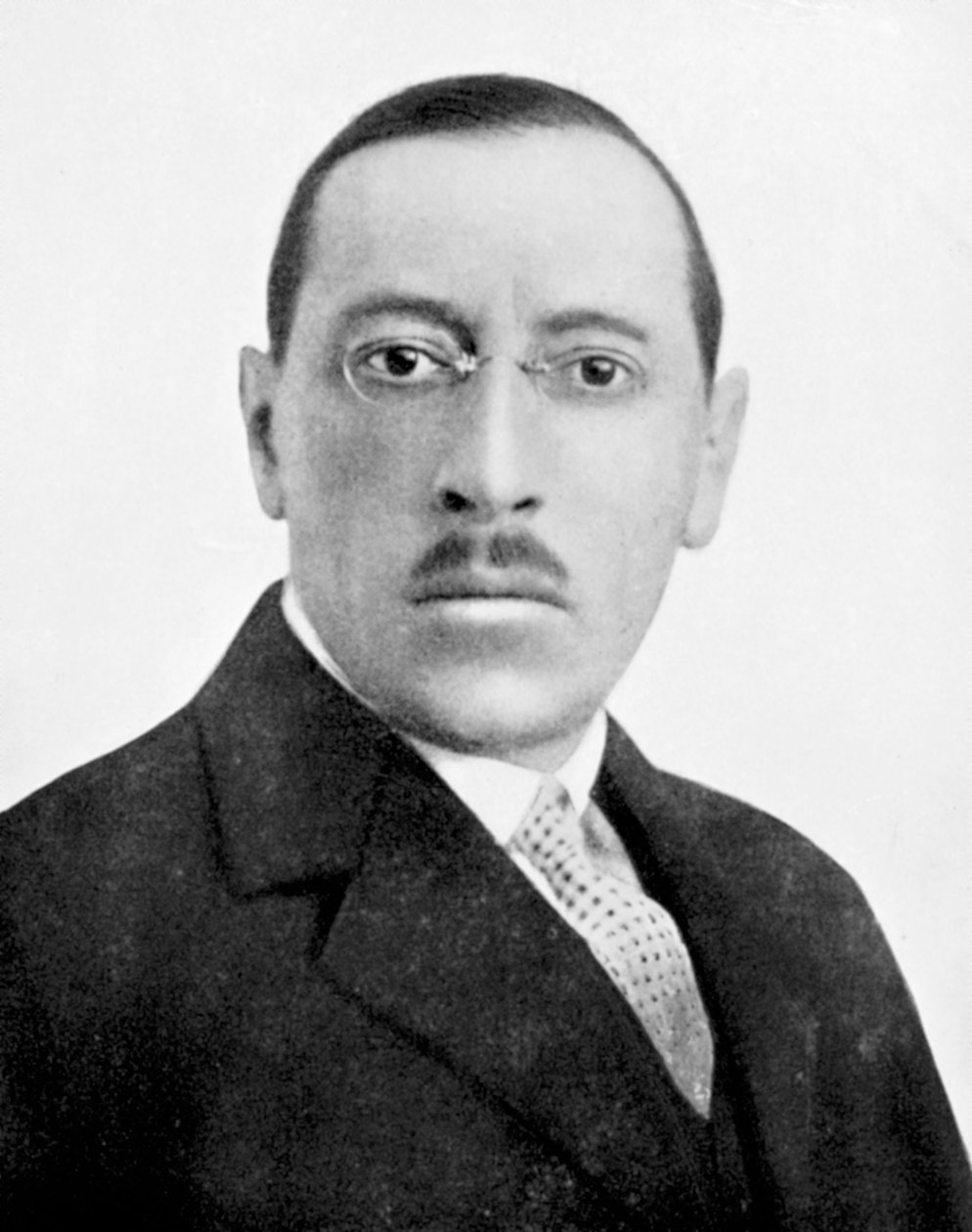Igor Stravinsky, Russisch-geboren componist, ca 1920 door Unbekannt