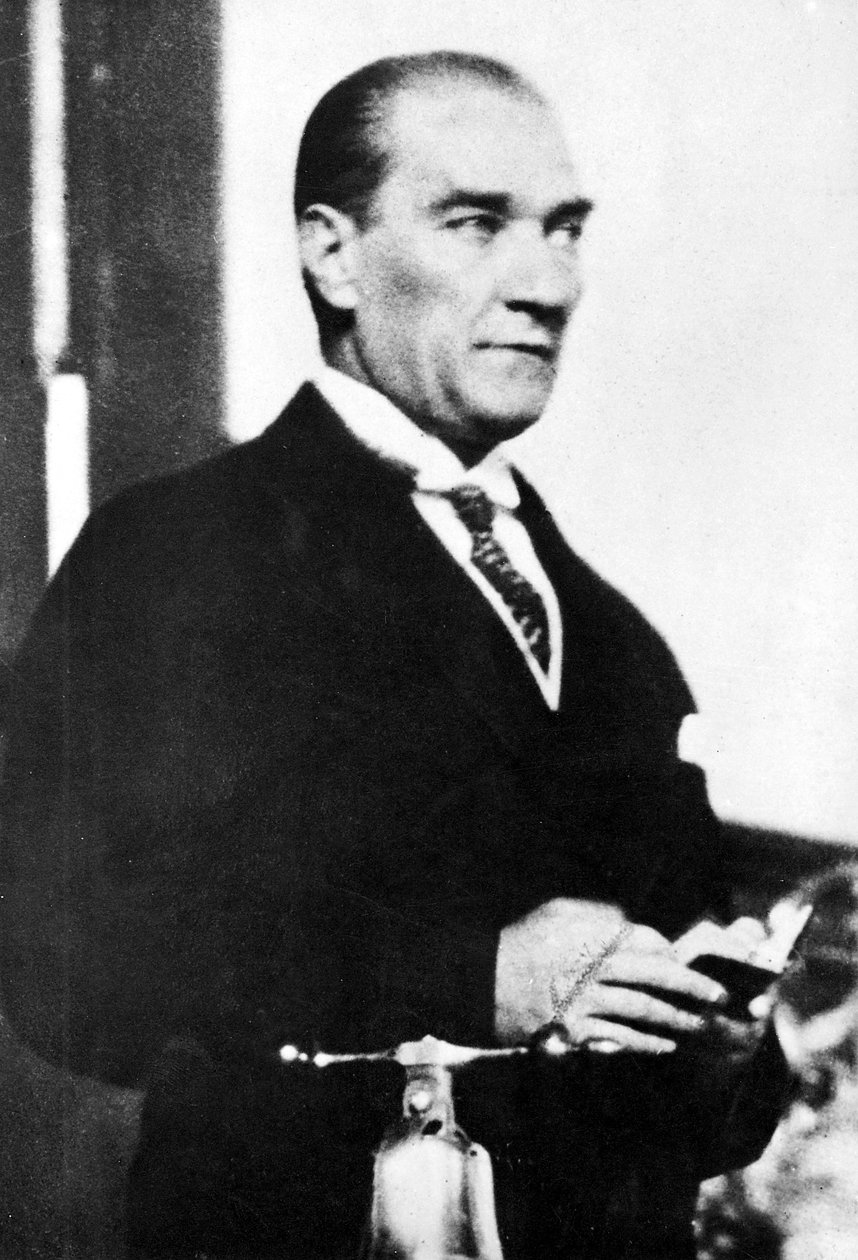Mustafa Kemal Ataturk 1881-1938, Turkse staatsman door Unbekannt