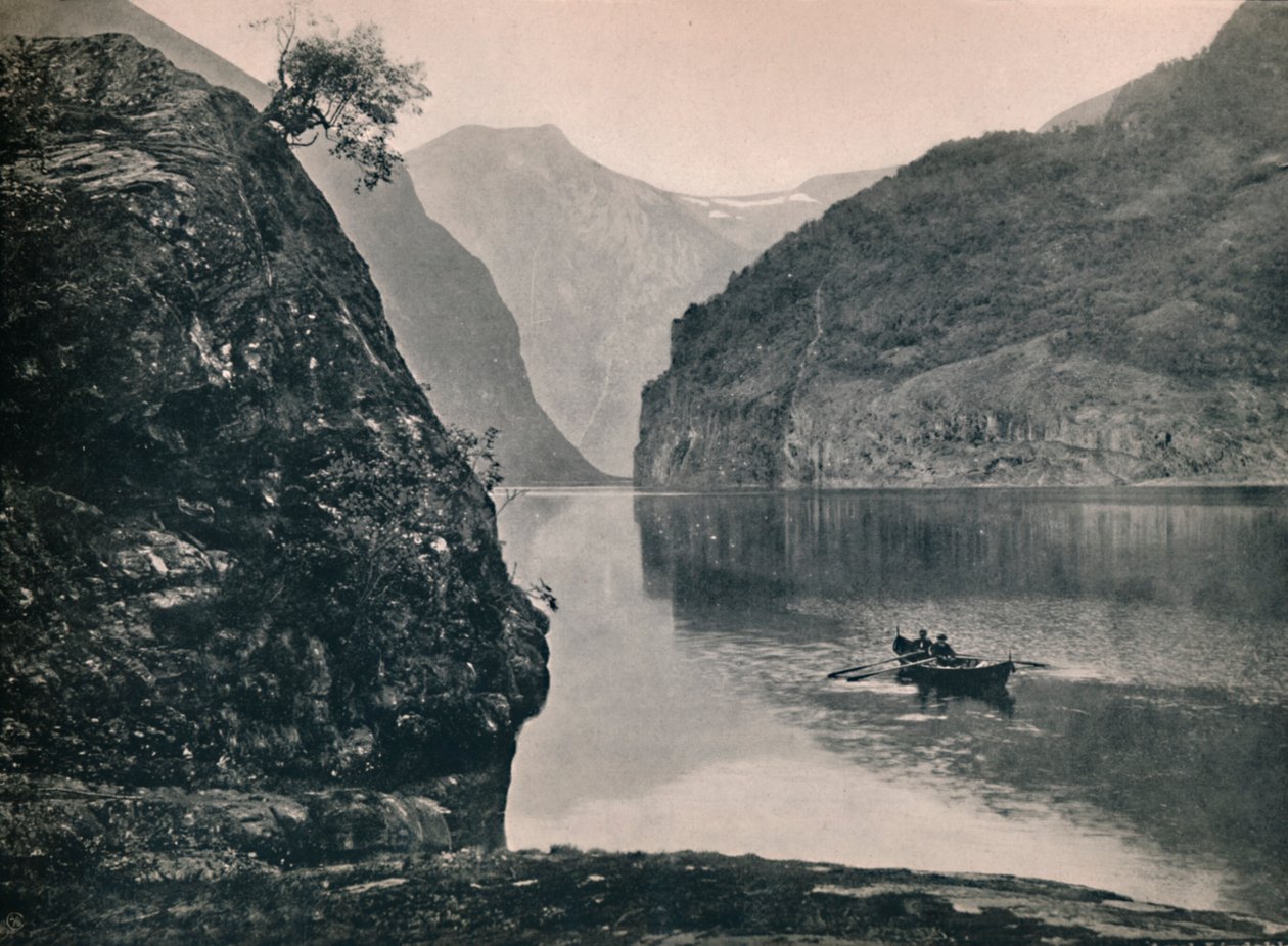 Naeroyfjord, 1914 door Unbekannt