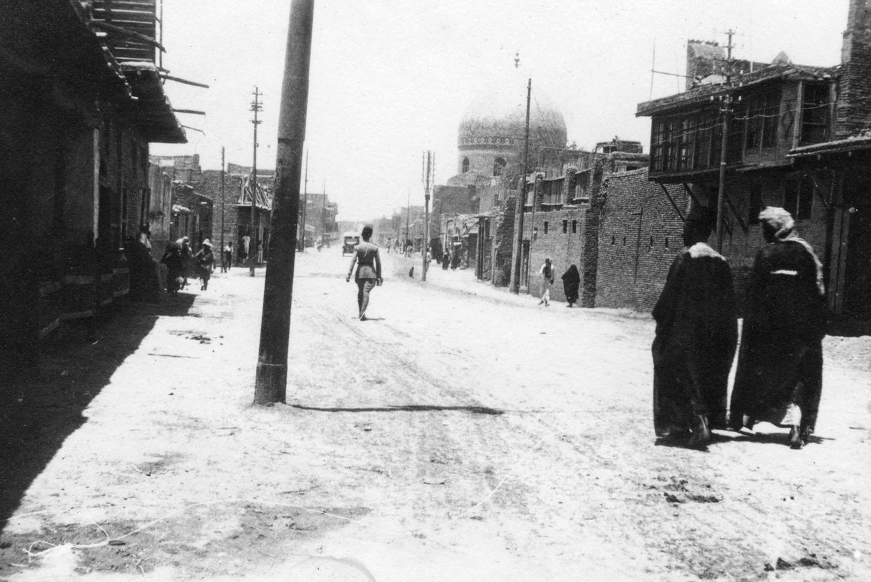 Nieuwe straat, Bagdad, Mesopotamië, WOI, 1918 door Unbekannt