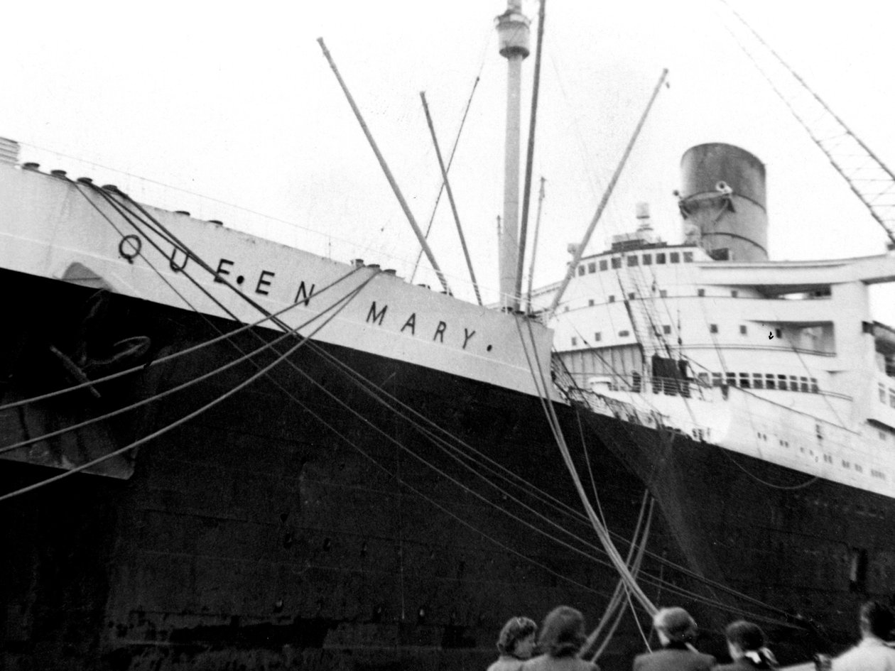 Oceaanstomer RMS Queen Mary, 20e eeuw door Unbekannt