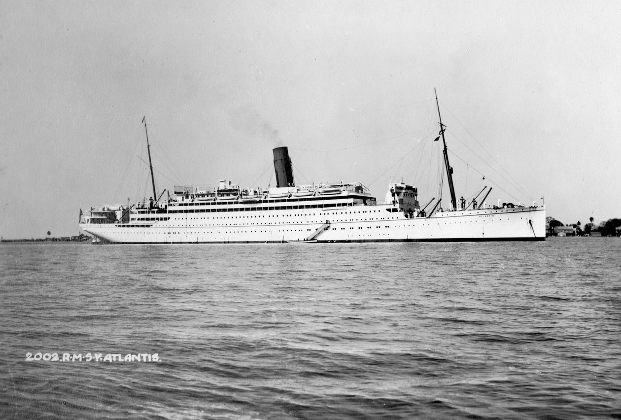 RMS Atlantis, ca. 1929-1952 door Unbekannt