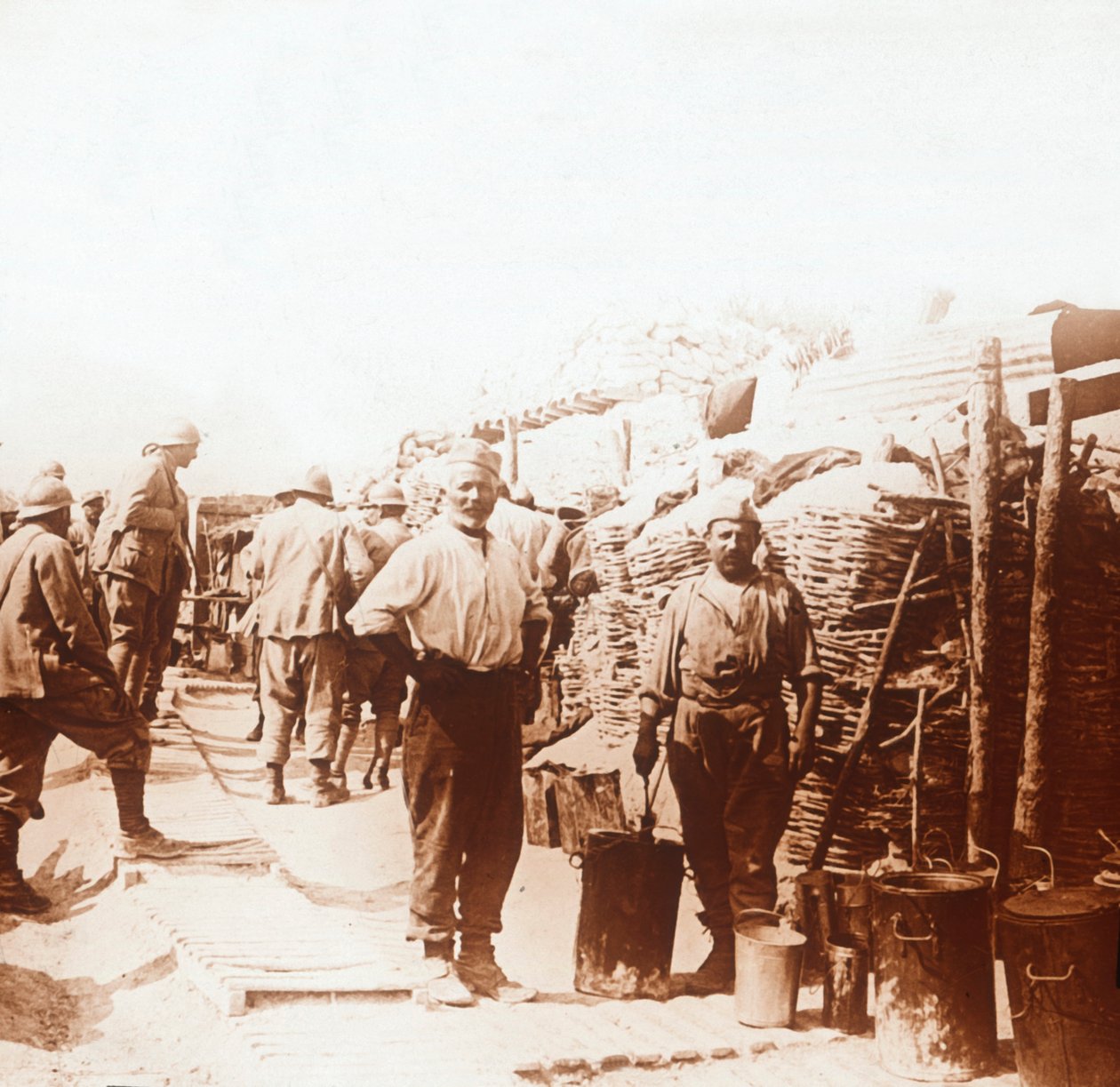 Soldaten in de loopgraven, België, c1914-c1918 door Unbekannt