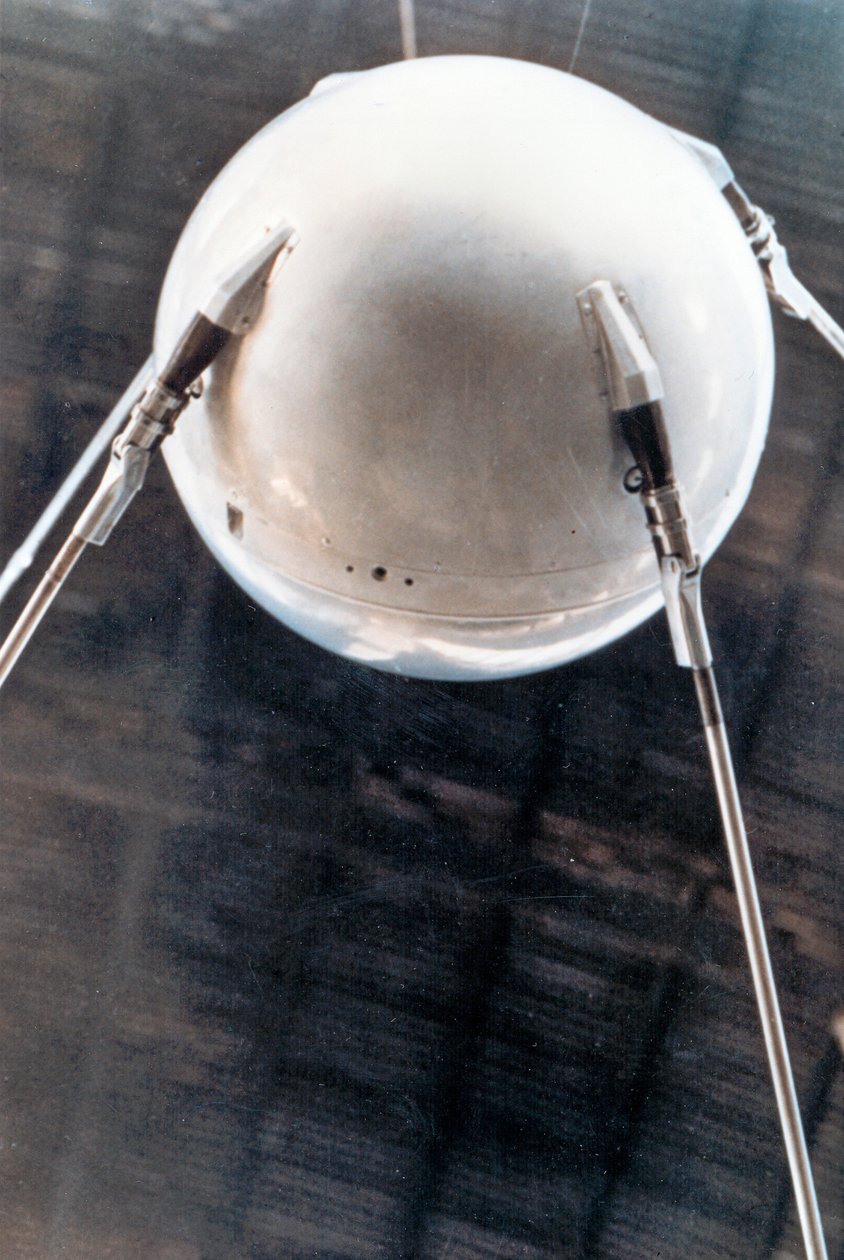 Spoetnik 1, Russische satelliet, 1957 door Unbekannt