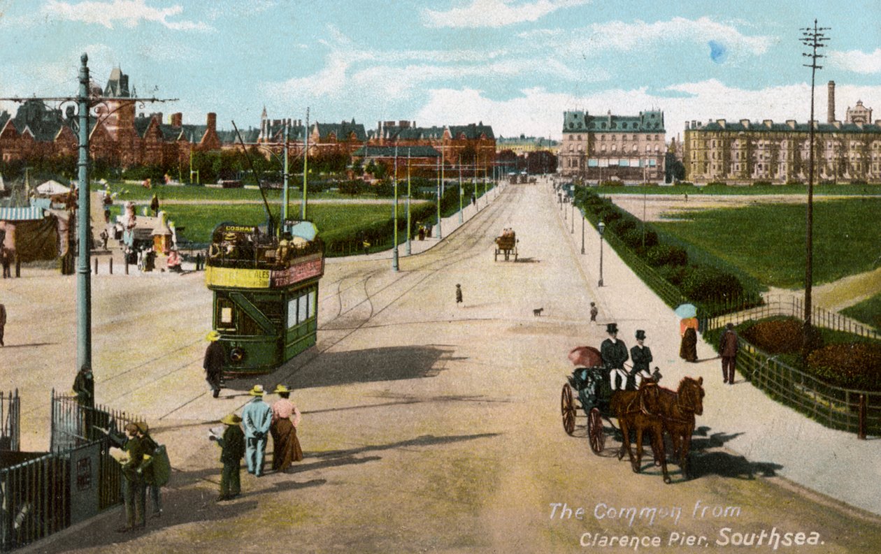 Het Gemeenteplein vanaf Clarence Pier, Southsea, Hampshire door Unbekannt