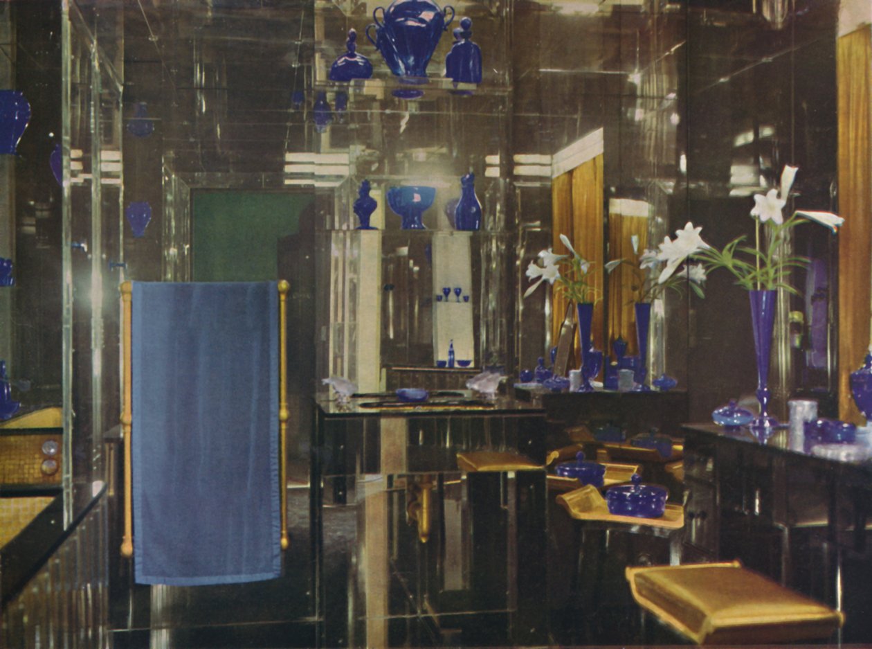 De badkamer in Gayfere House, Londen, 1936 door Unbekannt