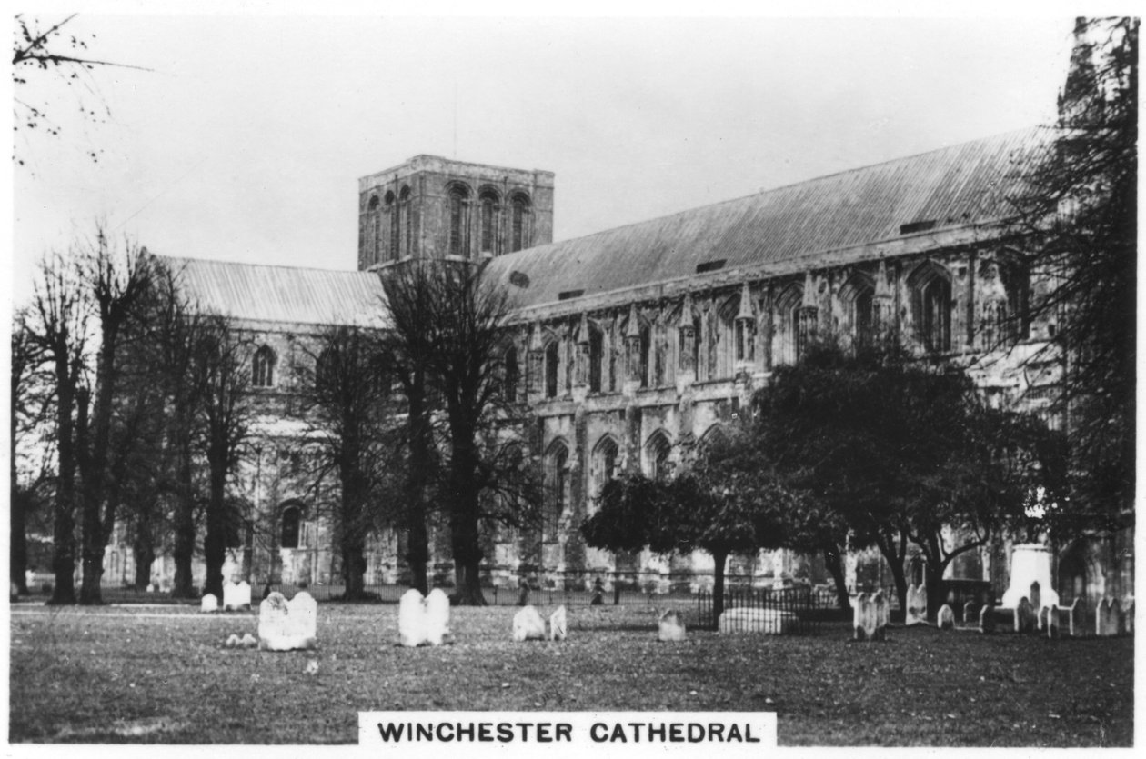 Winchester Cathedral, Hampshire, 1937 door Unbekannt