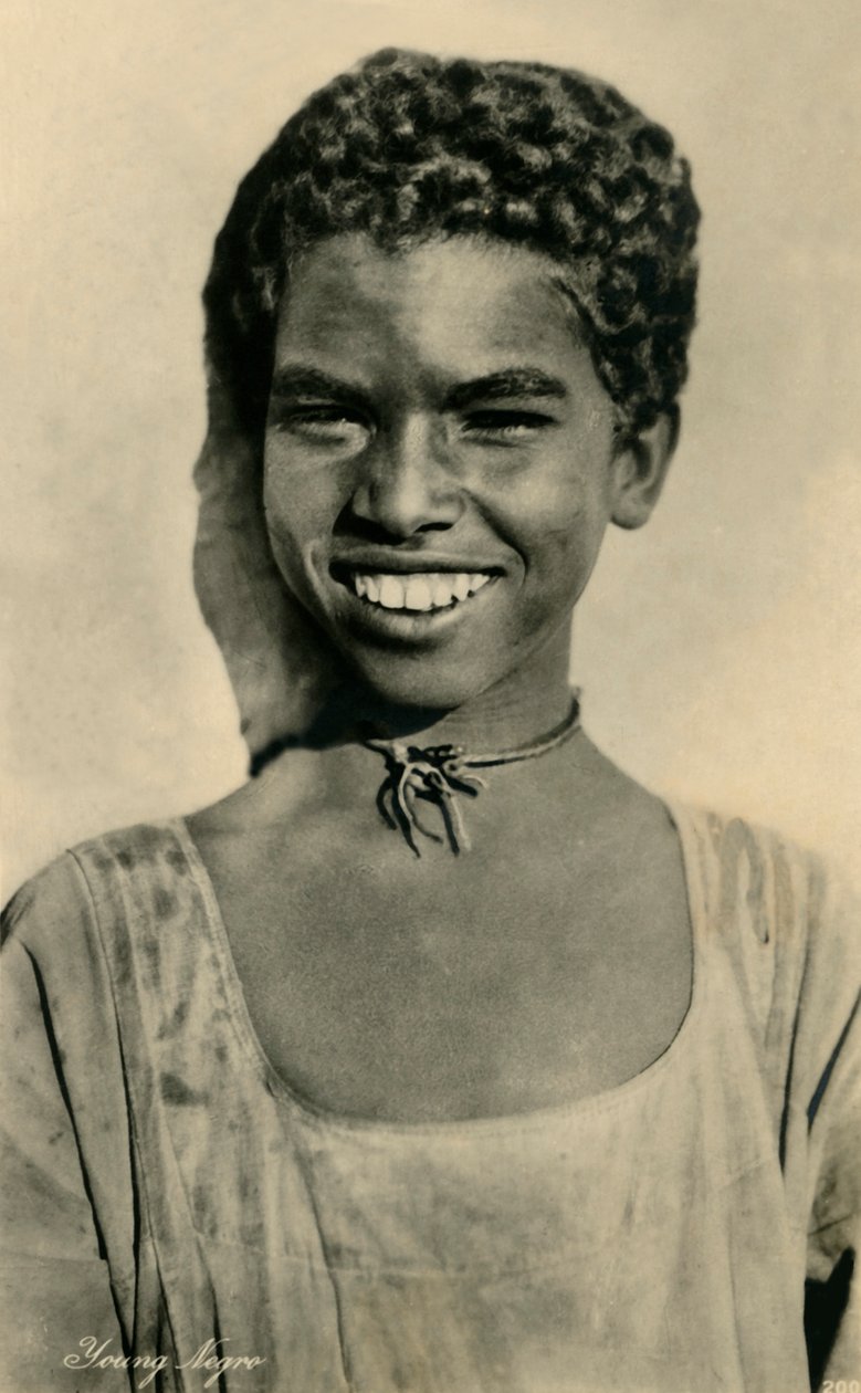 Jong Meisje, c1918-c1939 door Unbekannt