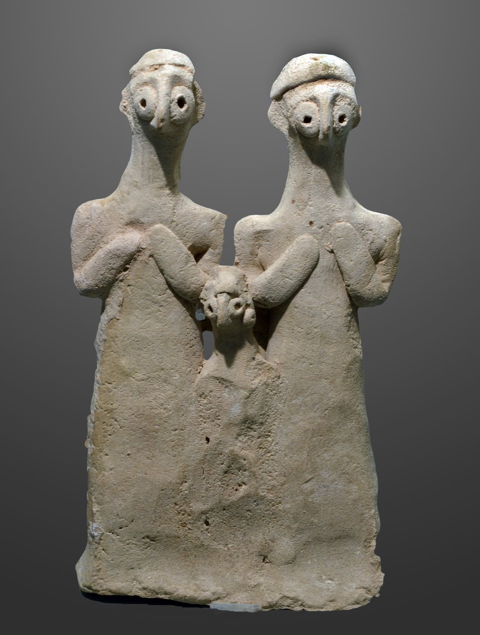 Beeldje van een familiegroep, 2000-1500 v.Chr. door Unbekannt