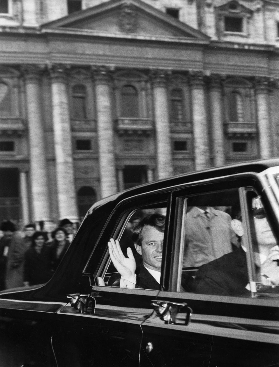 Robert Kennedy. Rome. 1966 door Unbekannt