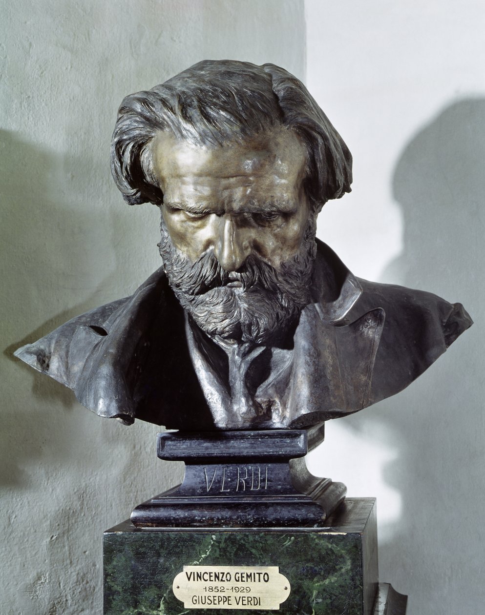 Buste van Giuseppe Verdi door Vincenzo Gemito