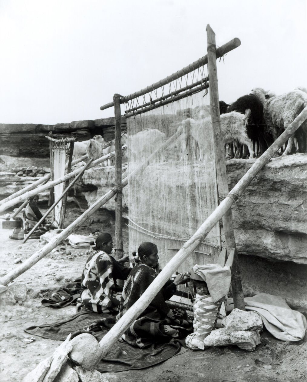 Navajo wevers, c.1914 door William Carpenter