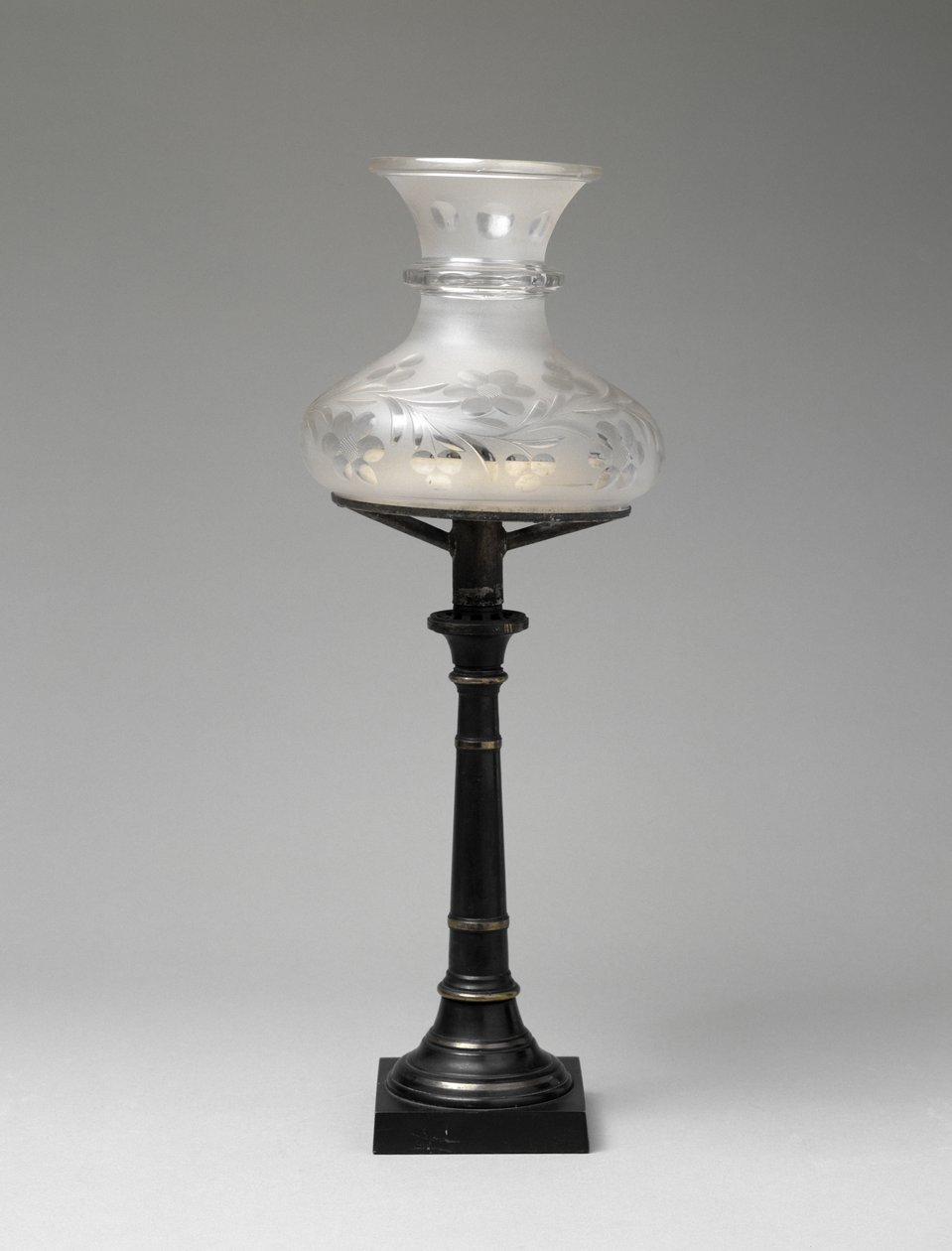 Sinumbra Lamp door William (attr.to) Carleton