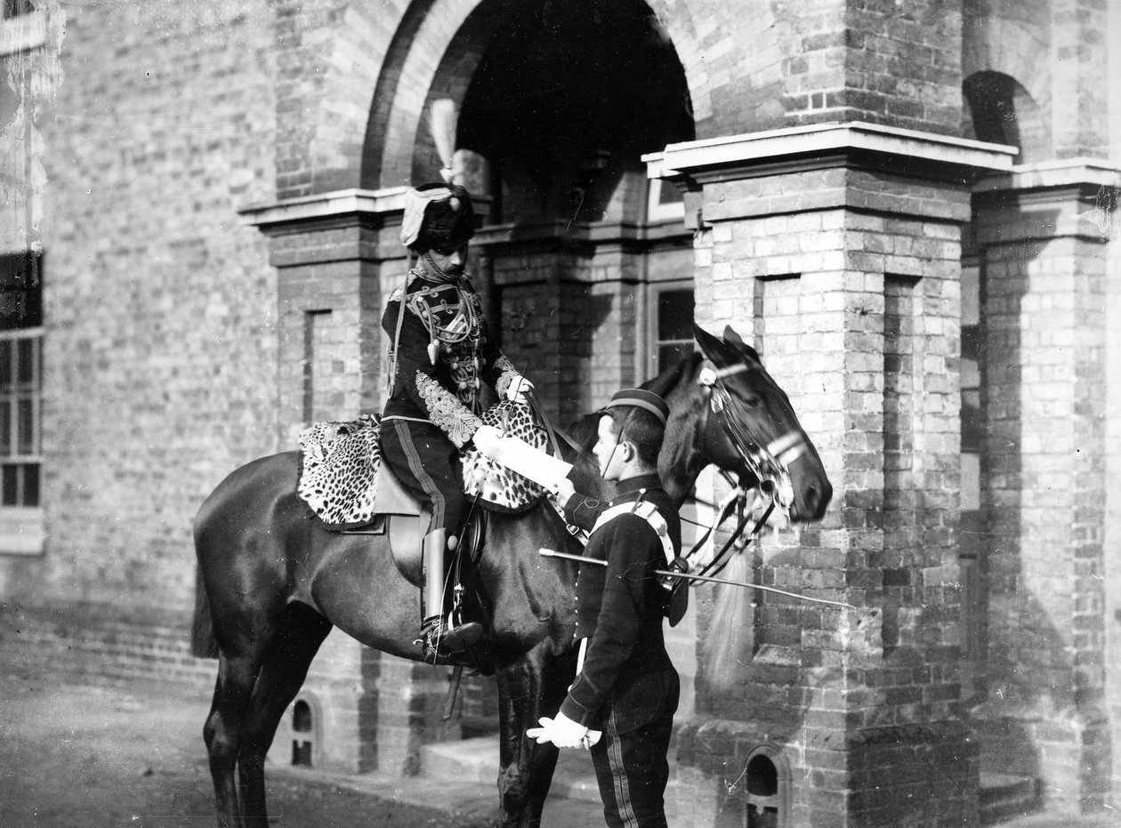 Officier van de 3e Huzaren, ca. 1890s door William Gregory