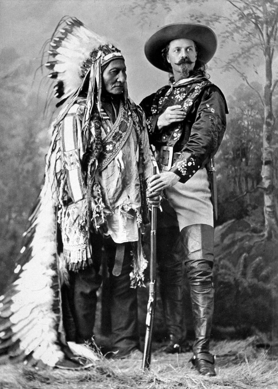 Sitting Bull en Buffalo Bill in 1886 door William Notman