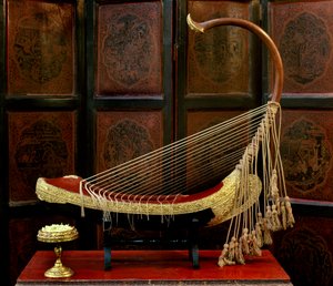 Birmese harp