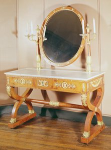 Kaptafel, Eerste Empire Stijl