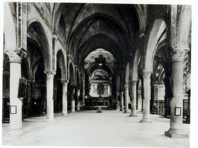 Interieur van de kerk door Donato Bramante