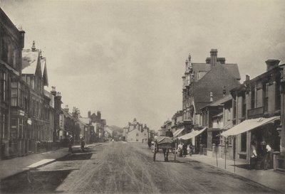 Aldeburgh, Hoofdstraat (zwart-wit foto) door English Photographer