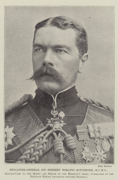 Brigadier-generaal Sir Herbert Horatio Kitchener, KCMG door English Photographer