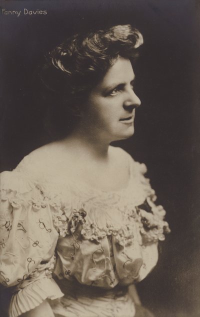 Fanny Davies, Britse pianist door English Photographer