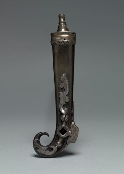 Gecombineerde priming fles en radslot sleutel, ca. 1600-50 door European School