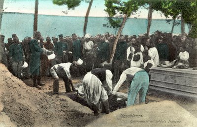 Casablanca, begrafenis van Franse soldaten door French Photographer