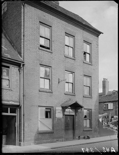 Little Park Street, Coventry, 1941 door George Bernard Mason