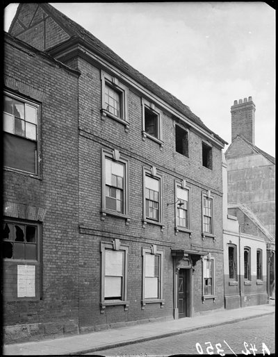 Little Park Street, Coventry, 1941 door George Bernard Mason