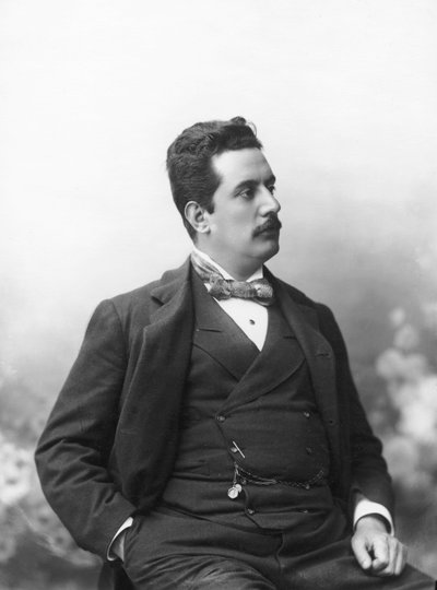 Portret van Giacomo Puccini, c.1900 door Italian Photographer