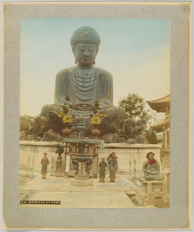 Daibutsu in Kobe, Japan (handgekleurde zwart-wit foto) door Japanese Photographer