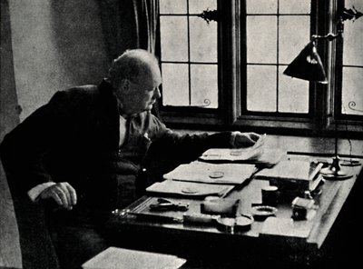 Churchill aan het Werk, 1940s, 1945 door Unbekannt