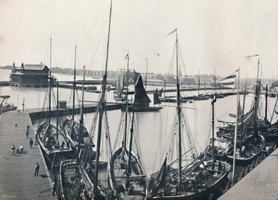 Lowestoft - De Haven en Parade, 1895 door Unbekannt