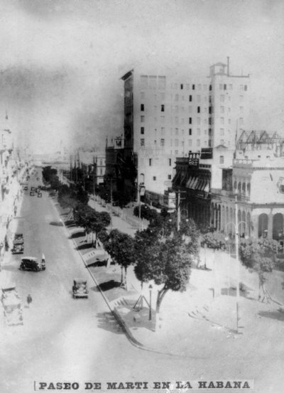 Paseo de Marti in Havana, 1920s door Unbekannt