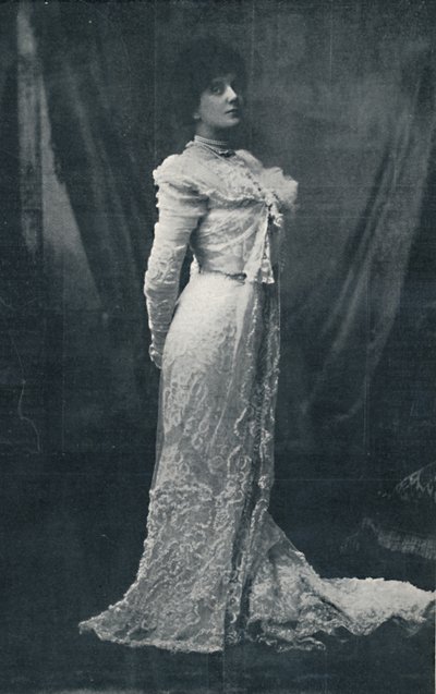 Miss Lena Ashwell, 1900 door William and Daniel Downey