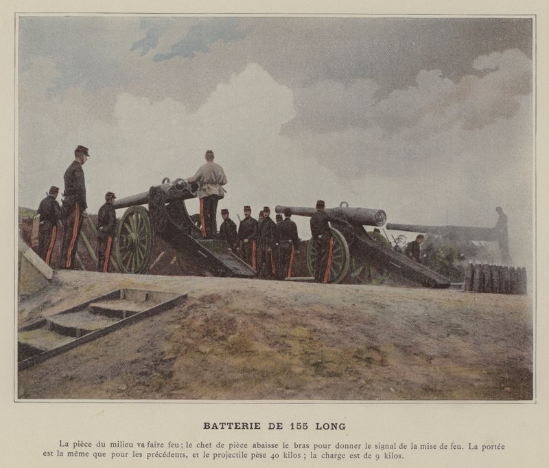 155 lange batterij door (after) French Photographer