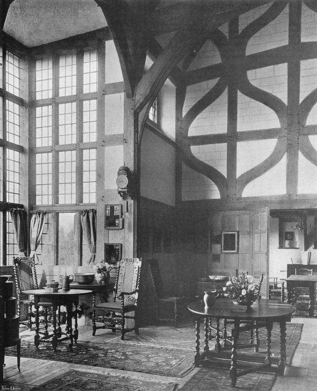 De Hal vanaf de Ingang door Charles Latham