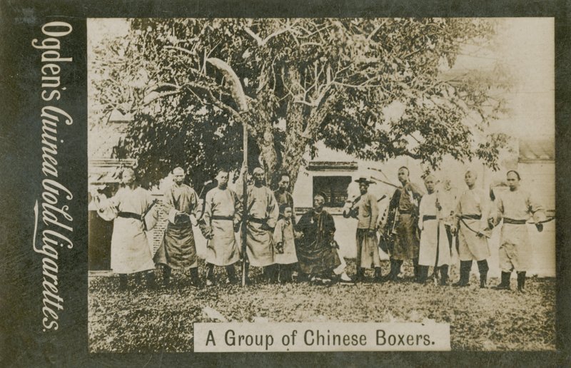 Een groep Chinese boksers door Chinese Photographer
