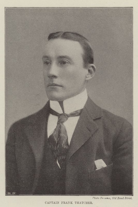Kapitein Frank Thatcher door English Photographer