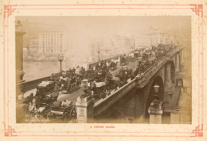 London Bridge, eind 19e eeuw door English Photographer