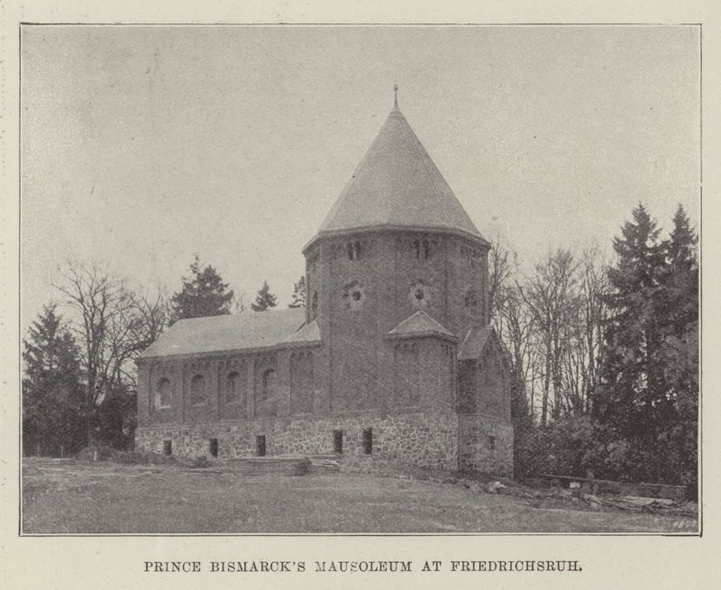 Het mausoleum van prins Bismarck in Friedrichsruh door English Photographer