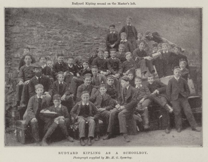 Rudyard Kipling als schooljongen door English Photographer