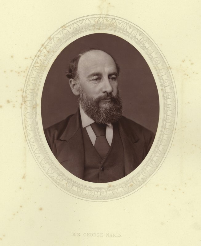 Sir George Nares door English Photographer
