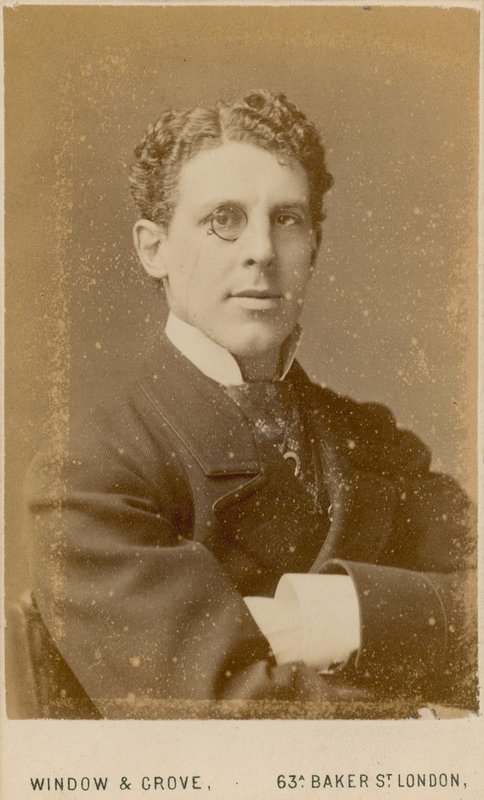Sir Squire Bancroft door English Photographer