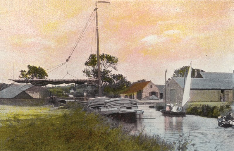 Stalham Staithe door English Photographer