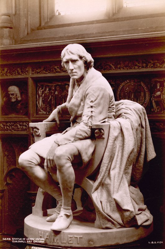 Standbeeld van Henry Irving door English Photographer