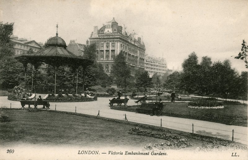 Victoria Embankment Gardens, Londen door English Photographer