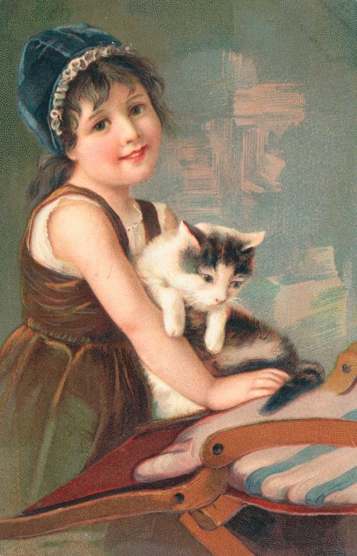 Een jong meisje poseert met een kat door English School