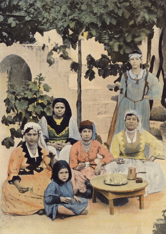 Moorse Familie Uit Blidah door European Photographer